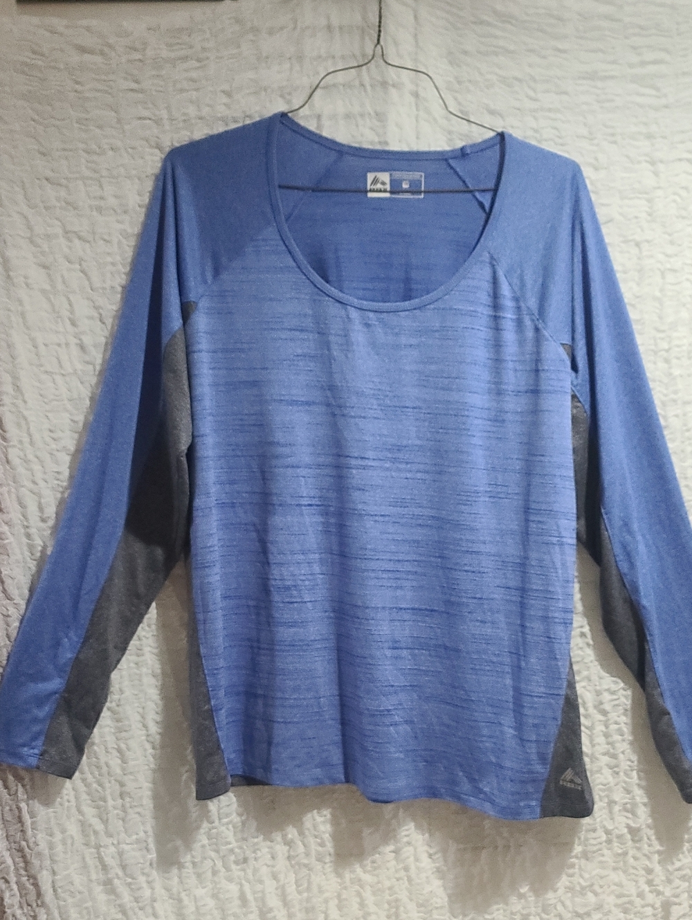 RBX 3X Blue and Gray Long Sleeve Athletic Tee PTP 26.5